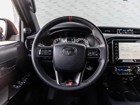 Toyota Hilux 2024