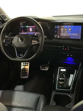 Volkswagen Golf R 2023