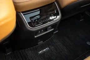 Infiniti QX80 2025