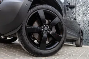 Land Rover Defender 110 2022