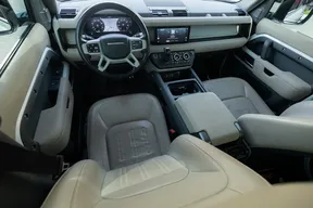 Land Rover Defender 110 2022