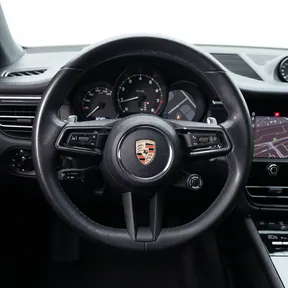 Porsche Macan 2023