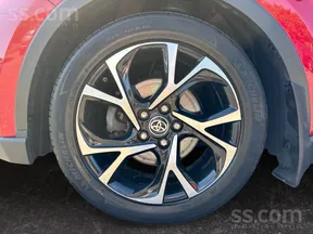 Toyota C-HR 2021