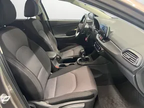 Hyundai i30 2022