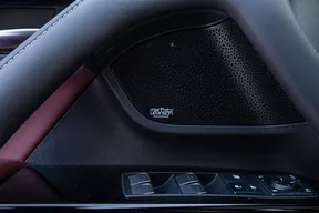 Lexus LX 700h 2025