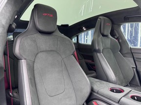 Porsche Taycan GTS 2023