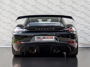 Porsche Cayman 718 GT4 2020