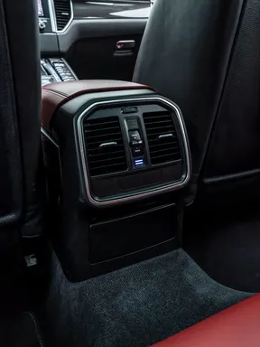 Porsche Macan GTS 2017
