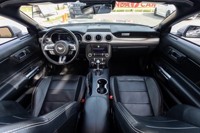 Ford Mustang 2021