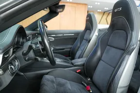 Porsche 911 Carrera GTS 2017