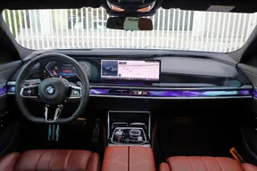 BMW 7 Series 735 2024