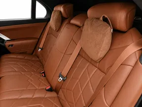 BMW 7 Series 740 2024