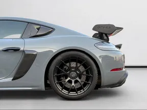 Porsche Cayman 718 GT4 RS 2024