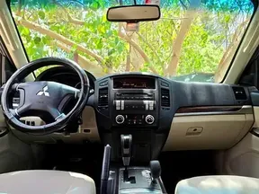 Mitsubishi Pajero / Shogun / Montero 2014
