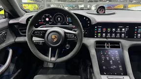 Porsche Taycan GTS 2022