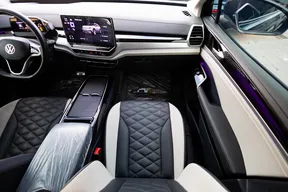 Volkswagen ID.6 CROZZ 2022