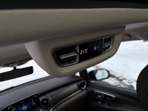 Mercedes-Benz V-Class 300 2022