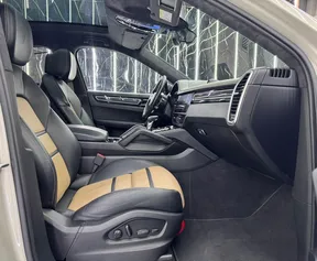 Porsche Cayenne GTS 2023