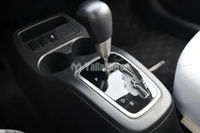 Mitsubishi Mirage / Attrage 2022