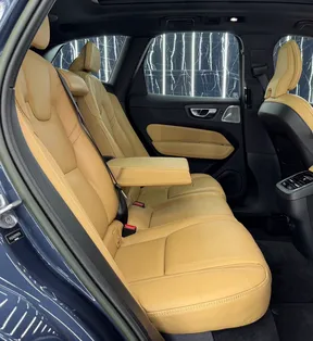 Volvo XC60 2023