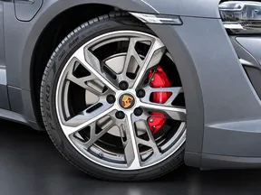 Porsche Taycan 4S 2024