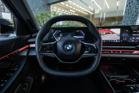 BMW 5 Series 520 2025