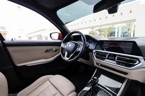 BMW 3 Series 330 2019