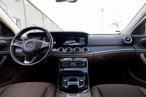 Mercedes-Benz E-Class 200 2017