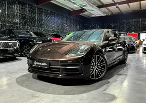 Porsche Panamera 4 2018
