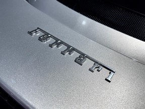 Ferrari 296 GTS 2024