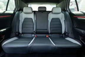 Volkswagen Golf GTI 2024