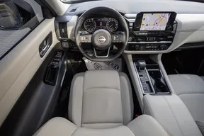 Nissan Pathfinder 2024