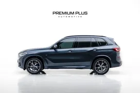 BMW X5 40 2022