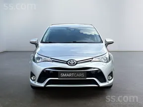 Toyota Avensis 2016
