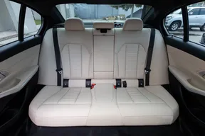 BMW 3 Series 330 2019