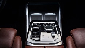 BMW 7 Series 740 2024