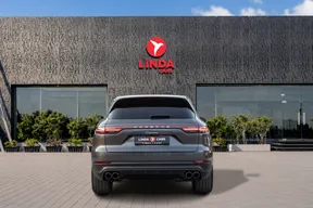 Porsche Cayenne 2023