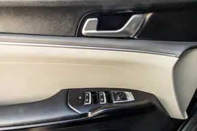 Kia K5 2023