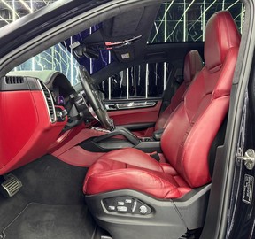 Porsche Cayenne GTS Coupé 2021