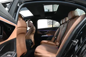 Mercedes-Benz E-Class 200 2026