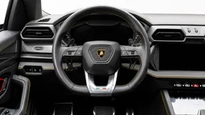 Lamborghini Urus 2025