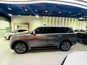 Infiniti QX80 2021