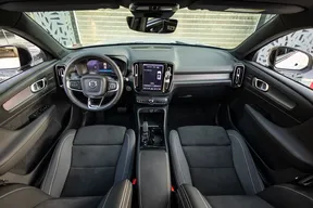 Volvo XC40 2023