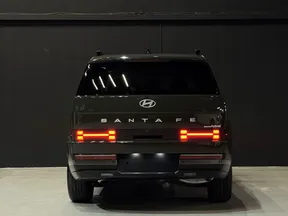 Hyundai Santa Fe 2025