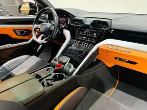 Lamborghini Urus 2023