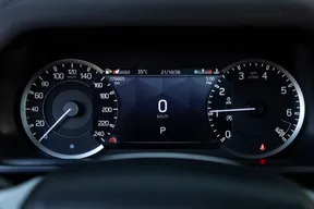 Land Rover Defender 90 2023