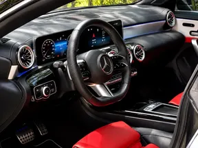 Mercedes-Benz CLA 250 2025