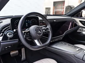 Mercedes-Benz E-Class 300 2024