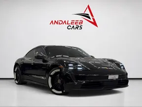 Porsche Taycan 2023