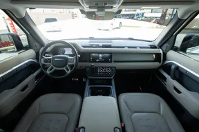 Land Rover Defender 110 2022